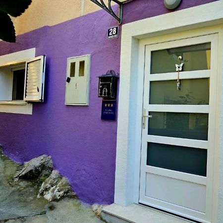 Apartman Kokola مالي لوشينغْ المظهر الخارجي الصورة